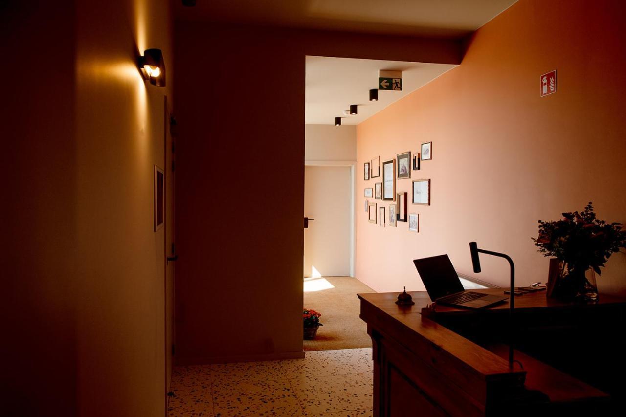 Hotel De La Poste Ellezelles Εξωτερικό φωτογραφία